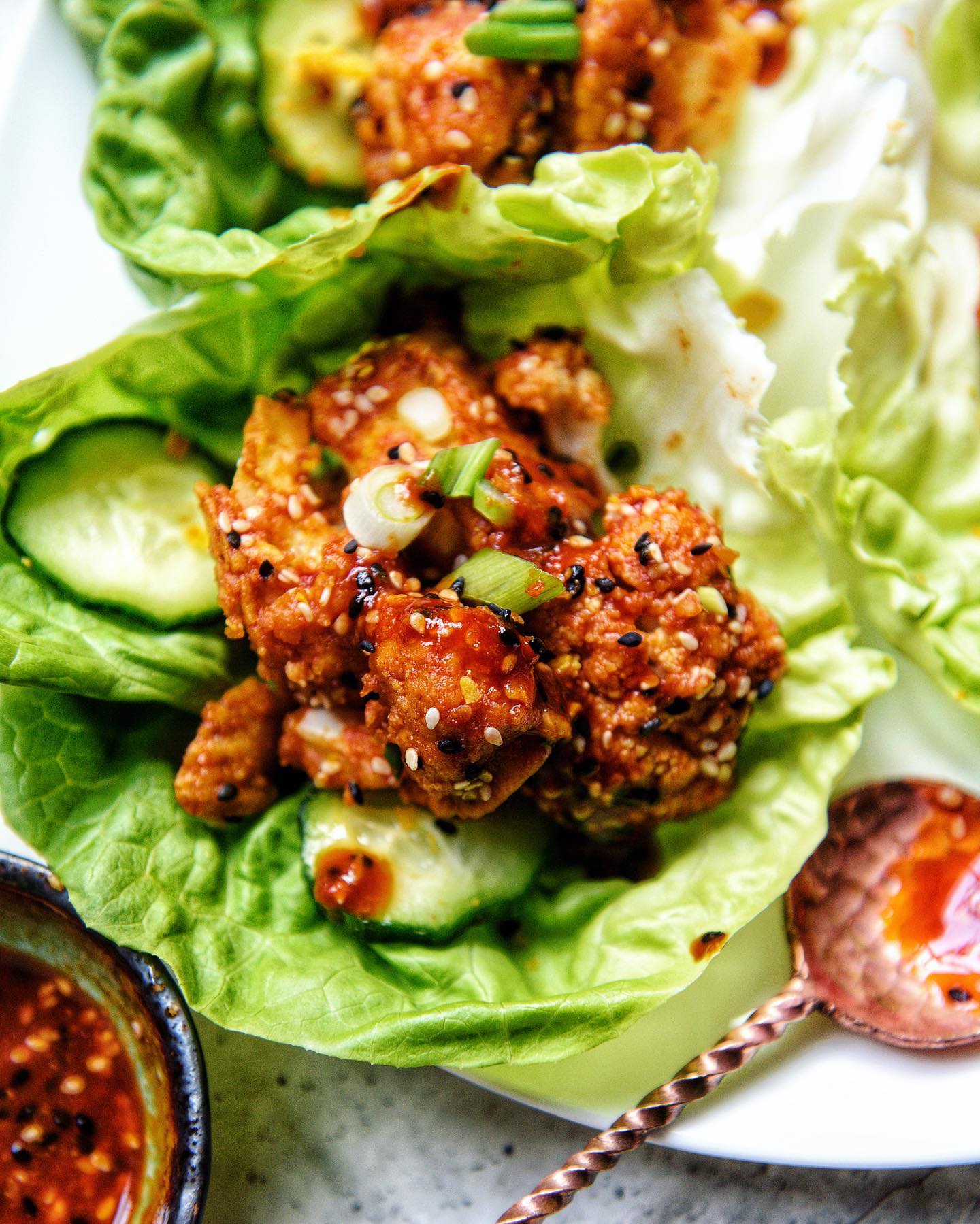 Spicy Cauliflower Lettuce Wraps