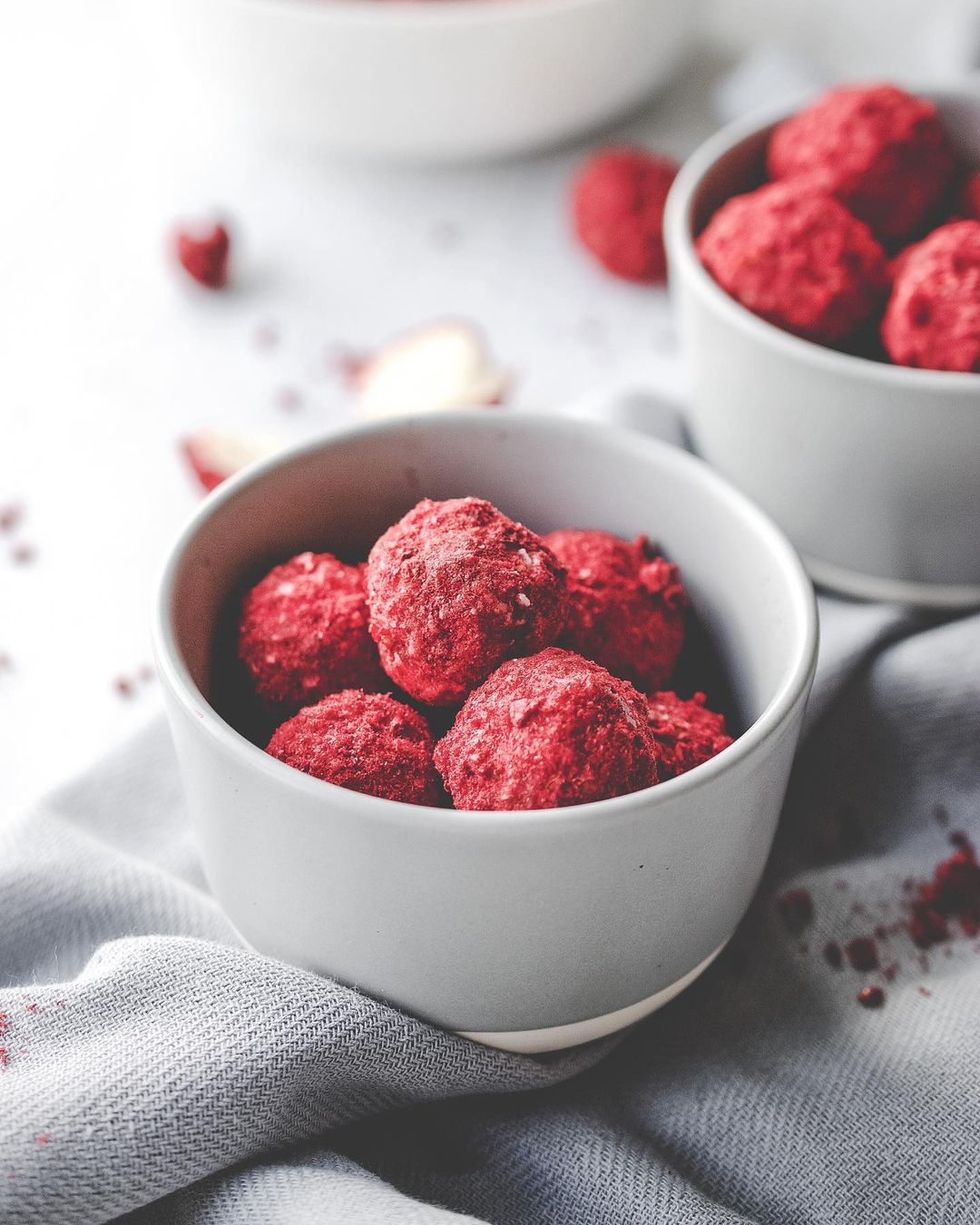 Easy Coconut Raspberry Balls
