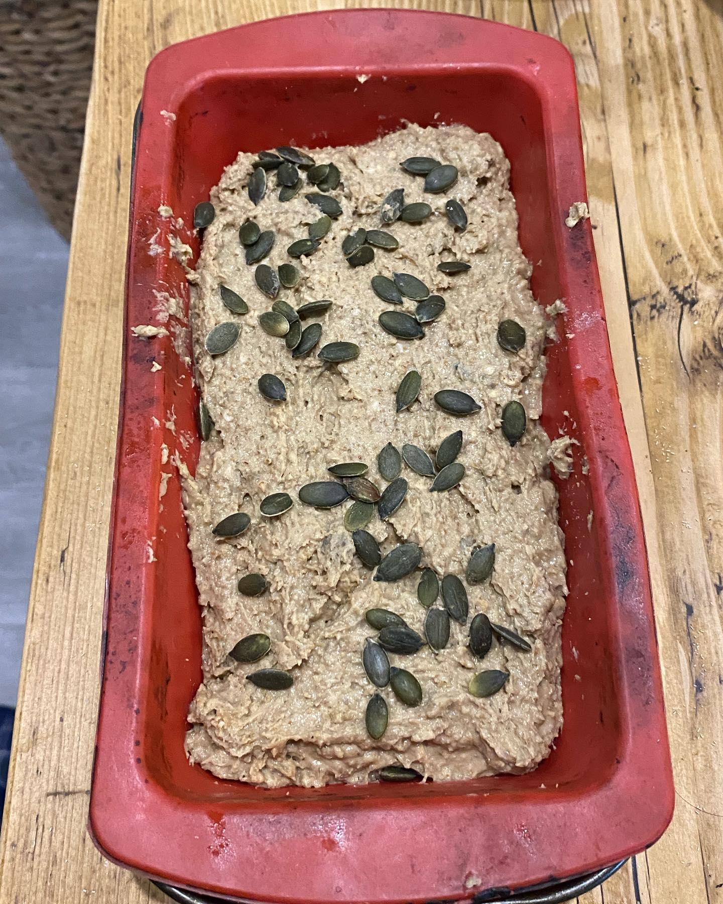 Simple Gluten-Free Bread with Oats and Seeds