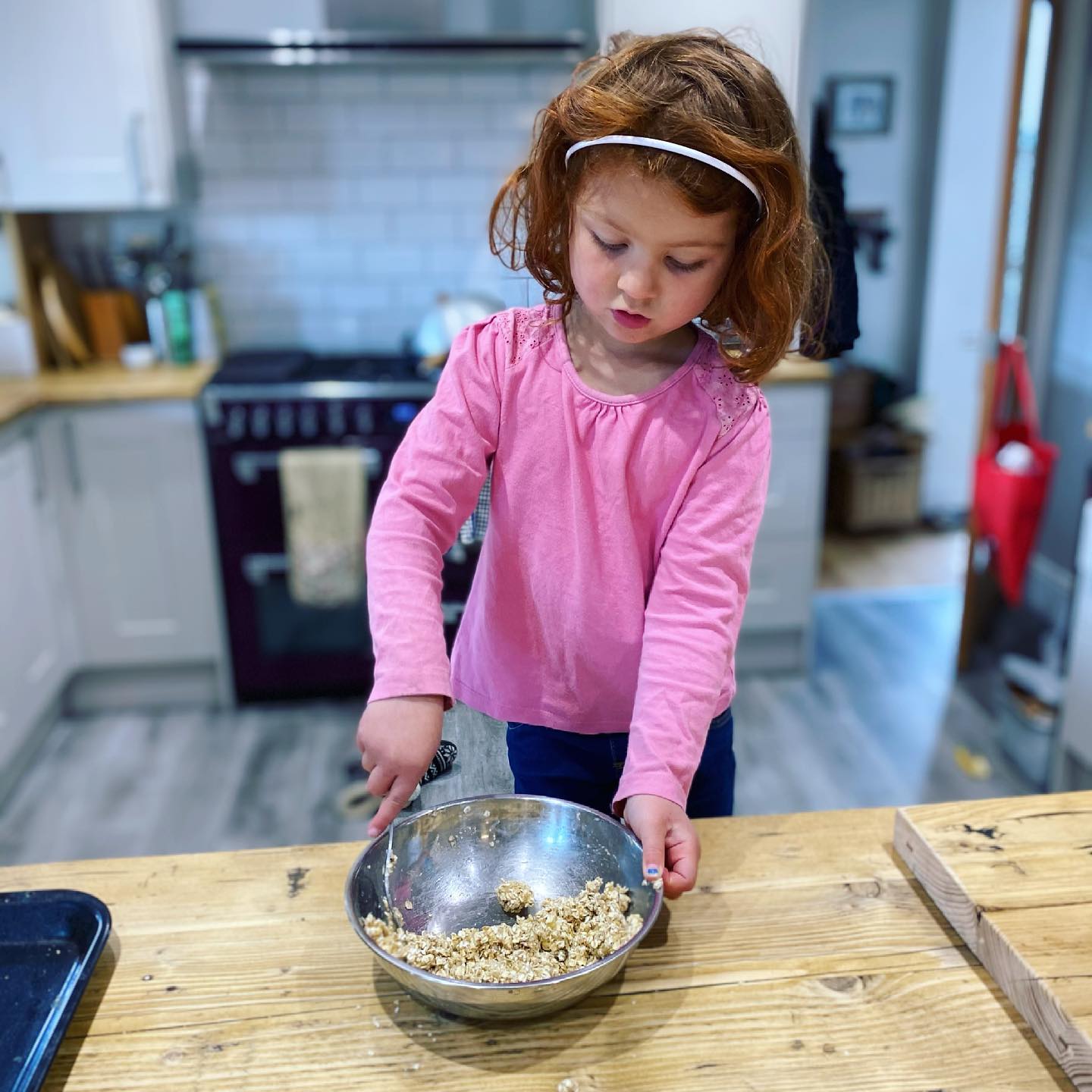 Easy Three-Ingredient Banana Oat Cookies