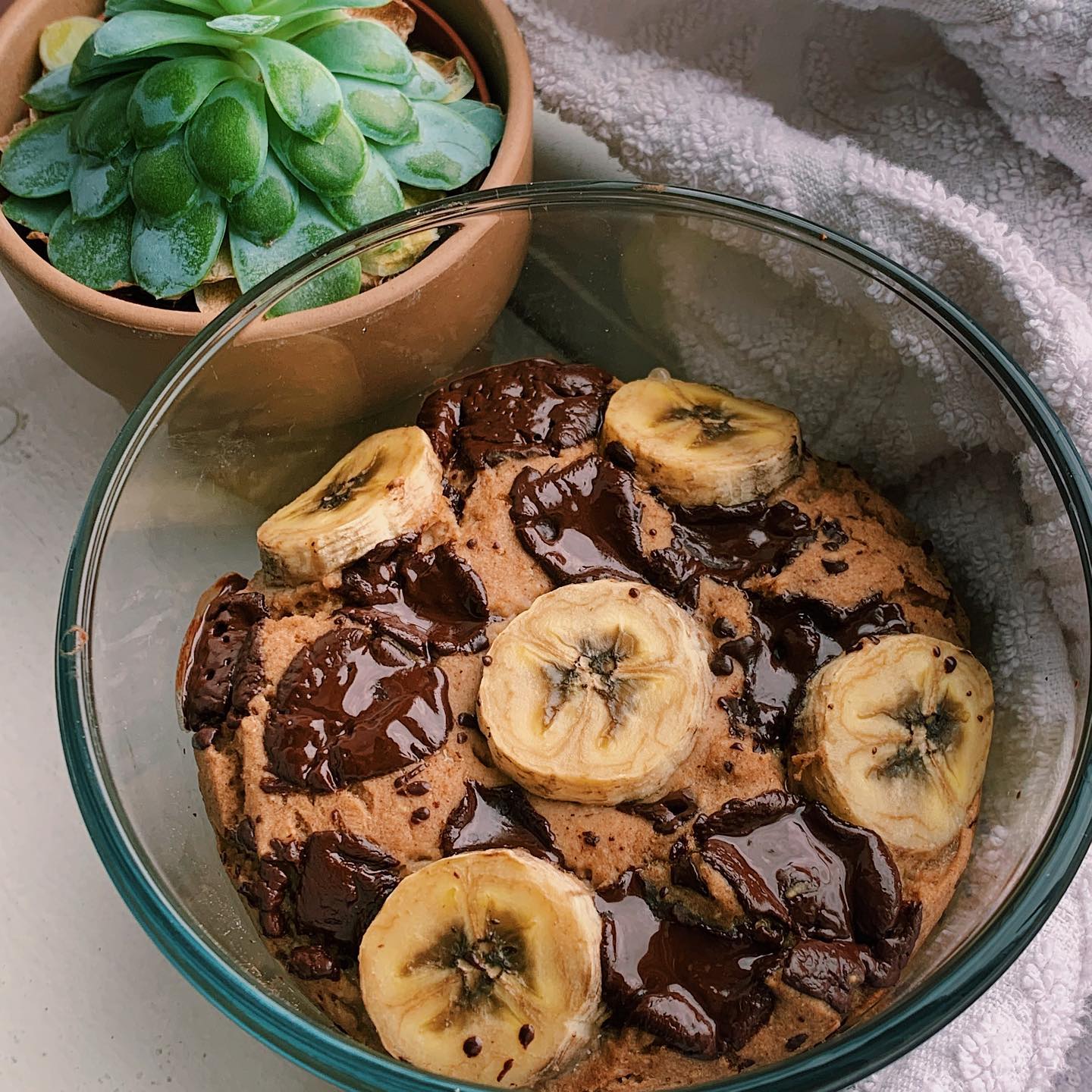 Delicious Chocolate Chip Banana Oats