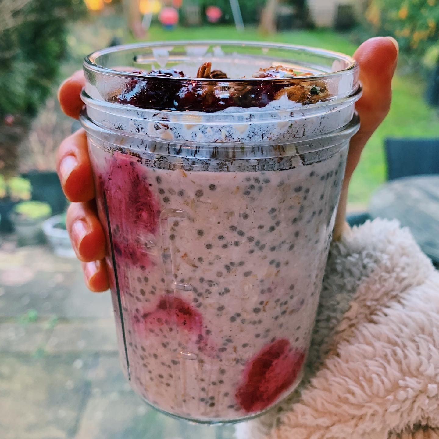 Easy Strawberry Overnight Oats