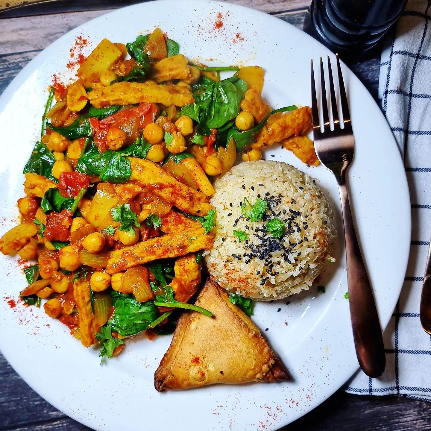 Vegan Chickpea Chicken Masala with Rice and Samosa