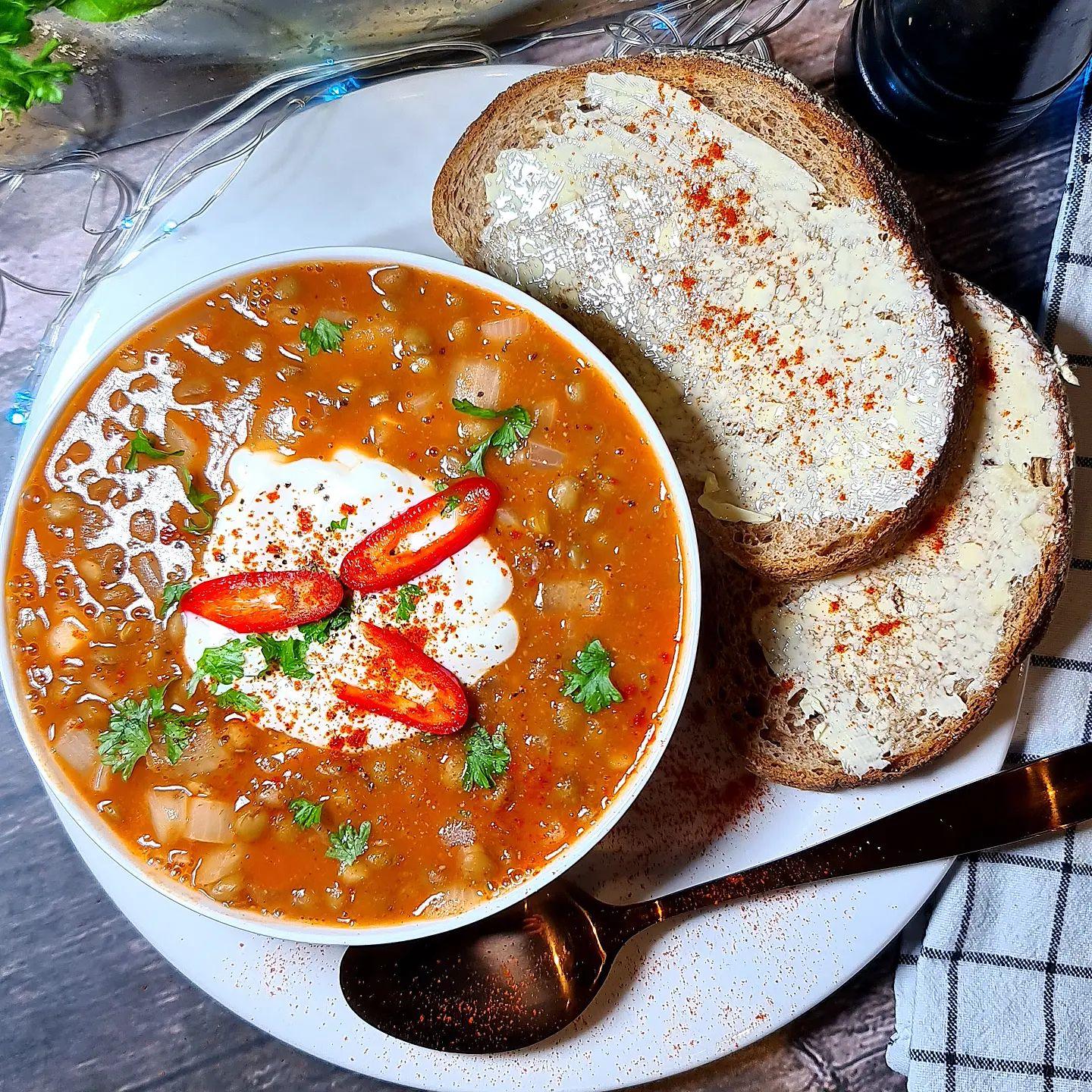 Green Lentil and Tomato Soup with Sourdough