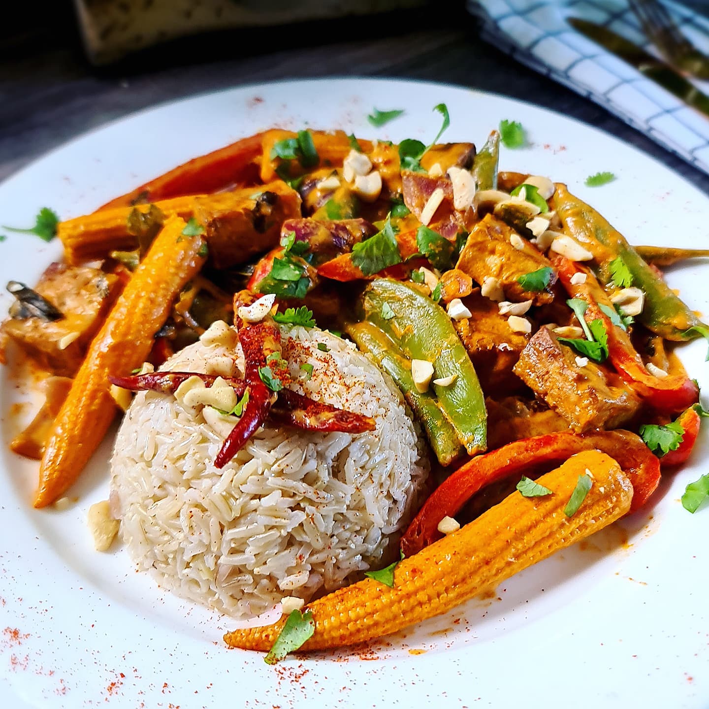 Tofu Thai Red Curry with Brown Rice