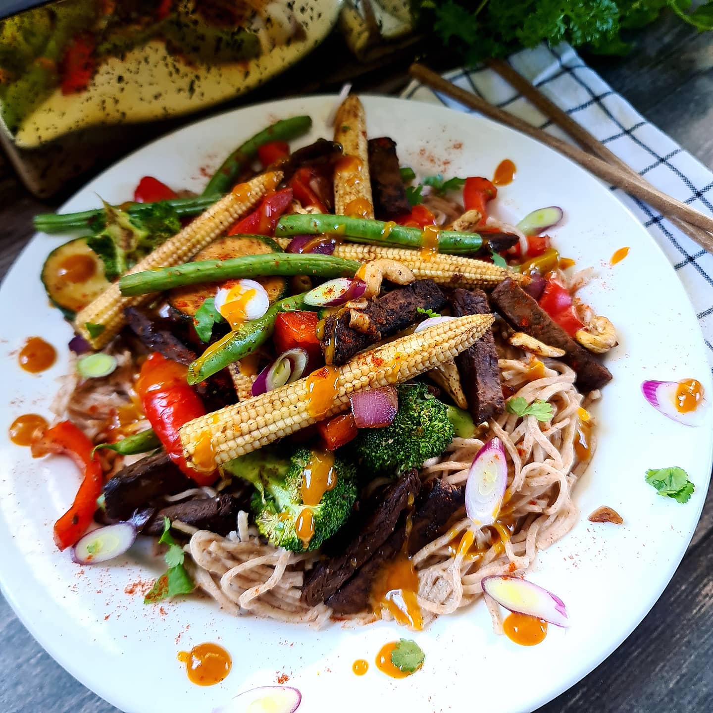 No-Beef Cashew Stir Fry with Noodles
