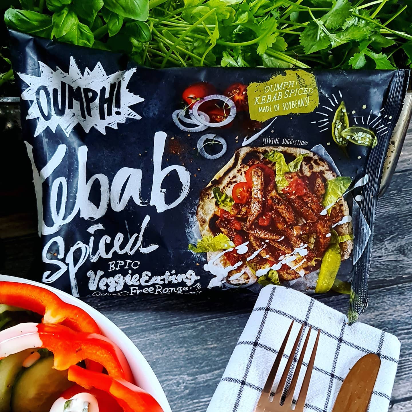 Kebab Spiced Oumph and Edamame Buddha Bowl