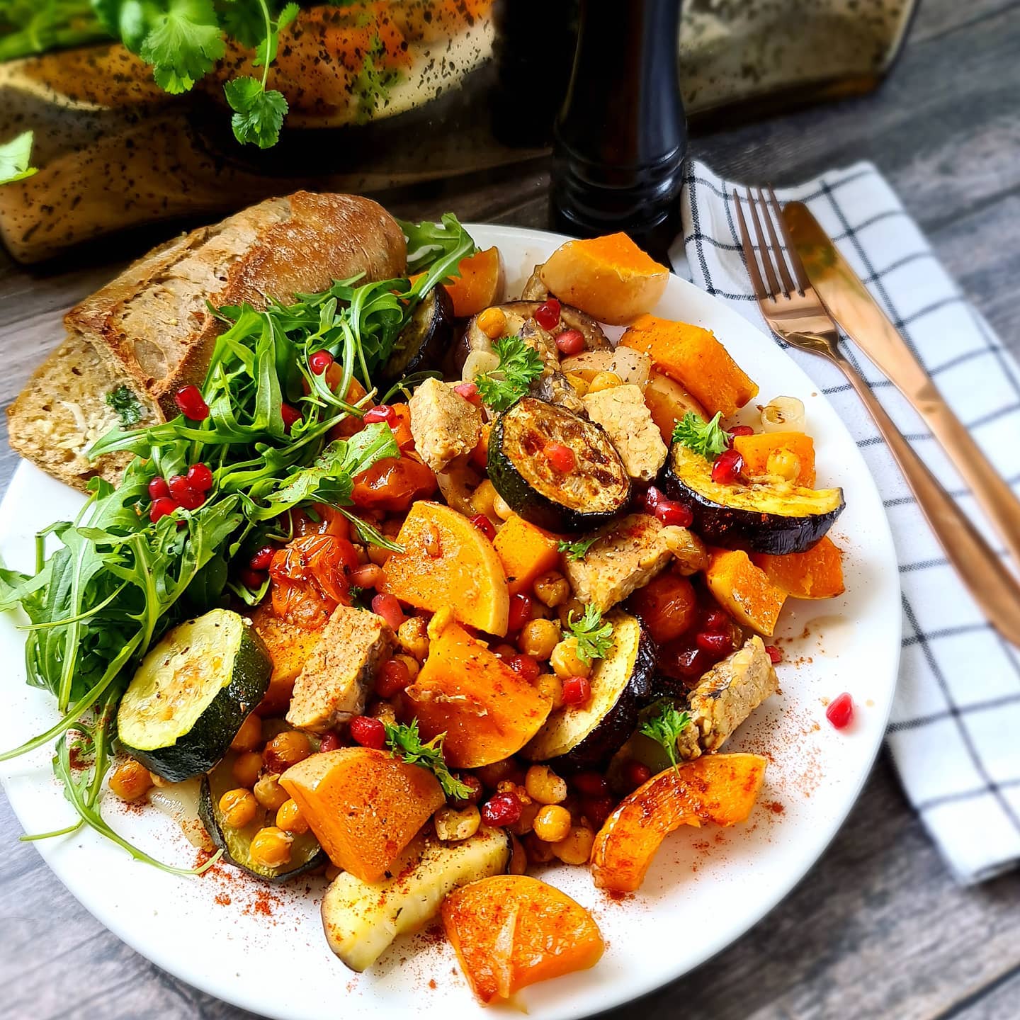 Balsamic Roasted Chickpeas and Tempeh with Vegetables