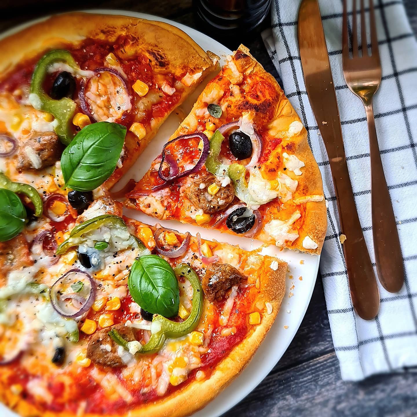 Sausage and Vegetable Pizza