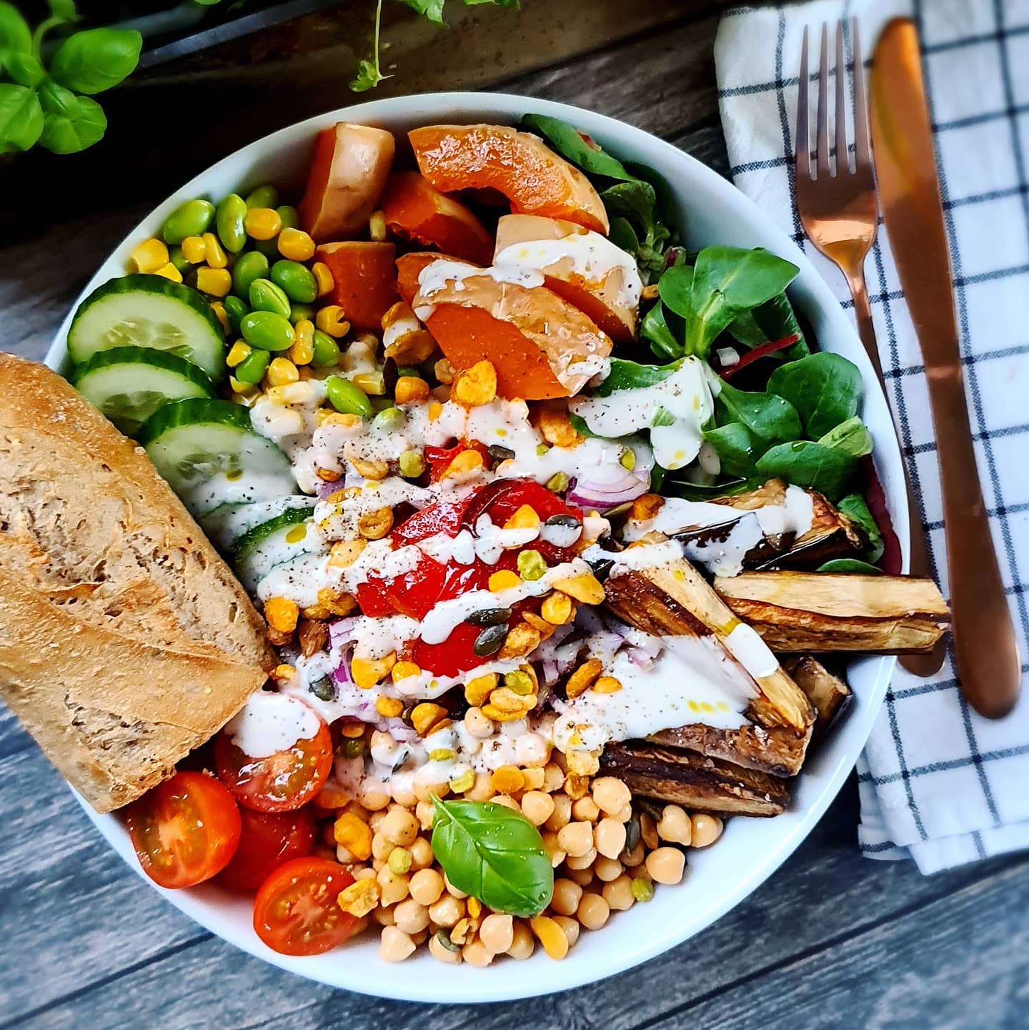 Roasted Vegetable Buddha Bowl