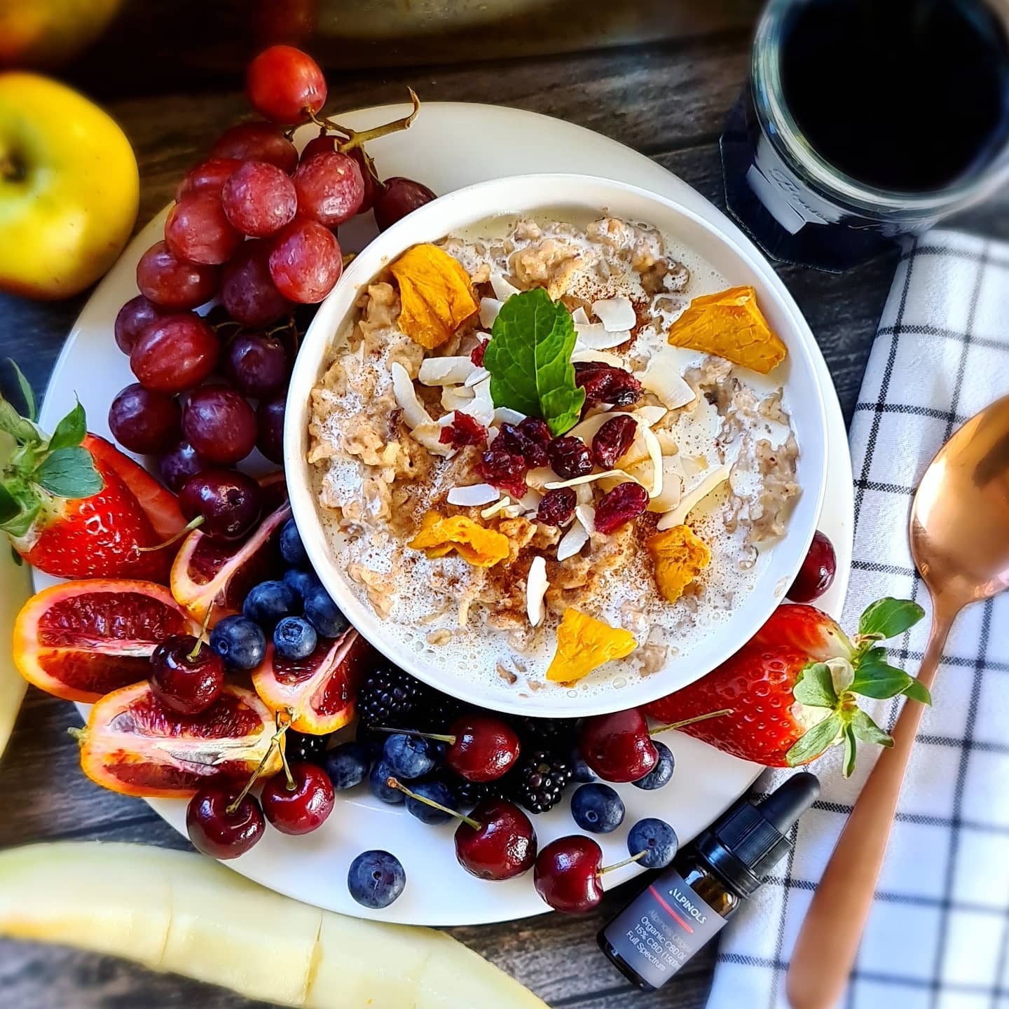 Date and Walnut Porridge with Cbd