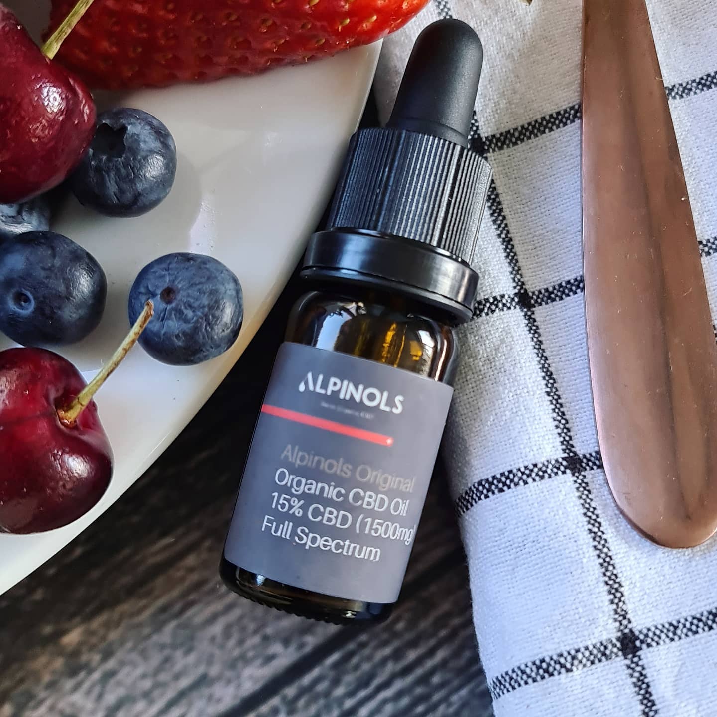 Date and Walnut Porridge with Cbd
