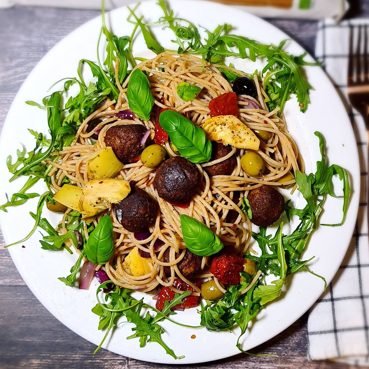 Vegan Mediterranean Meatball Spaghetti