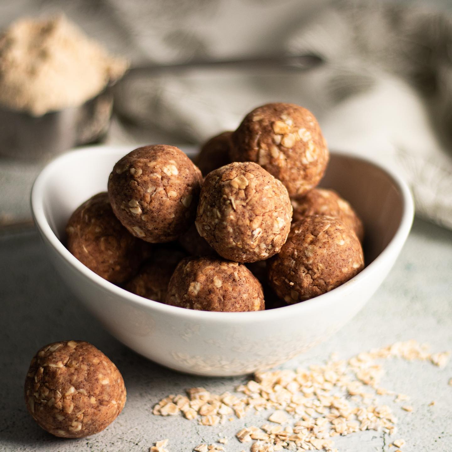 Vanilla and Cinnamon Protein Balls