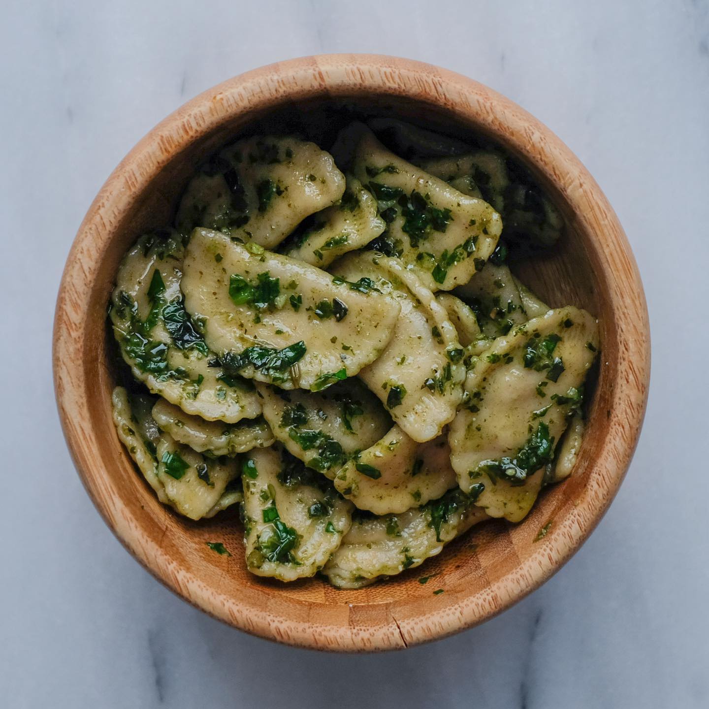 Simple Pesto Pasta with Spinach and Cheese