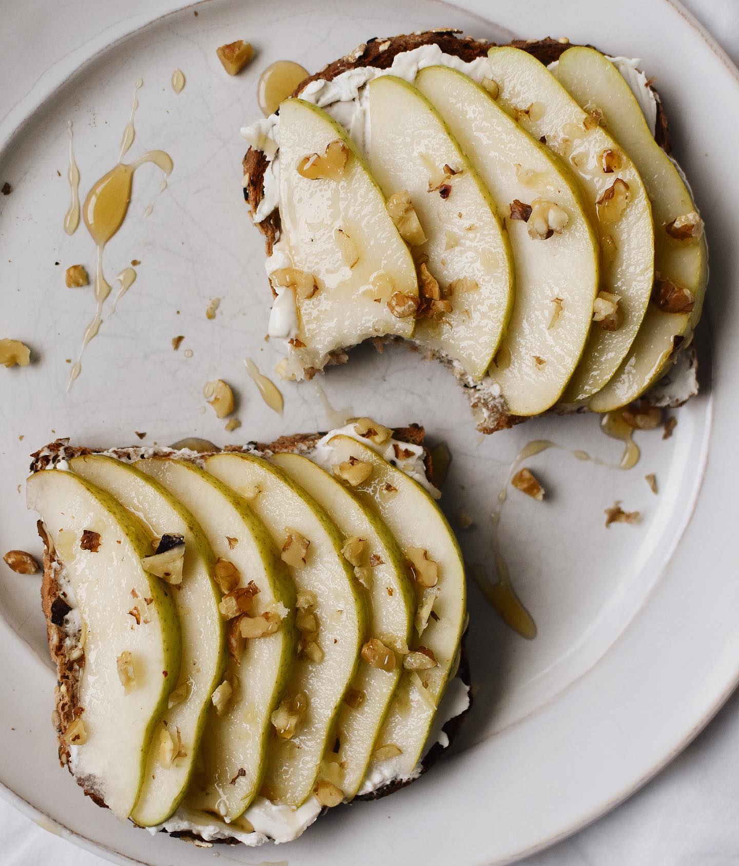Pear and Dairy-Free Cream Cheese Toast