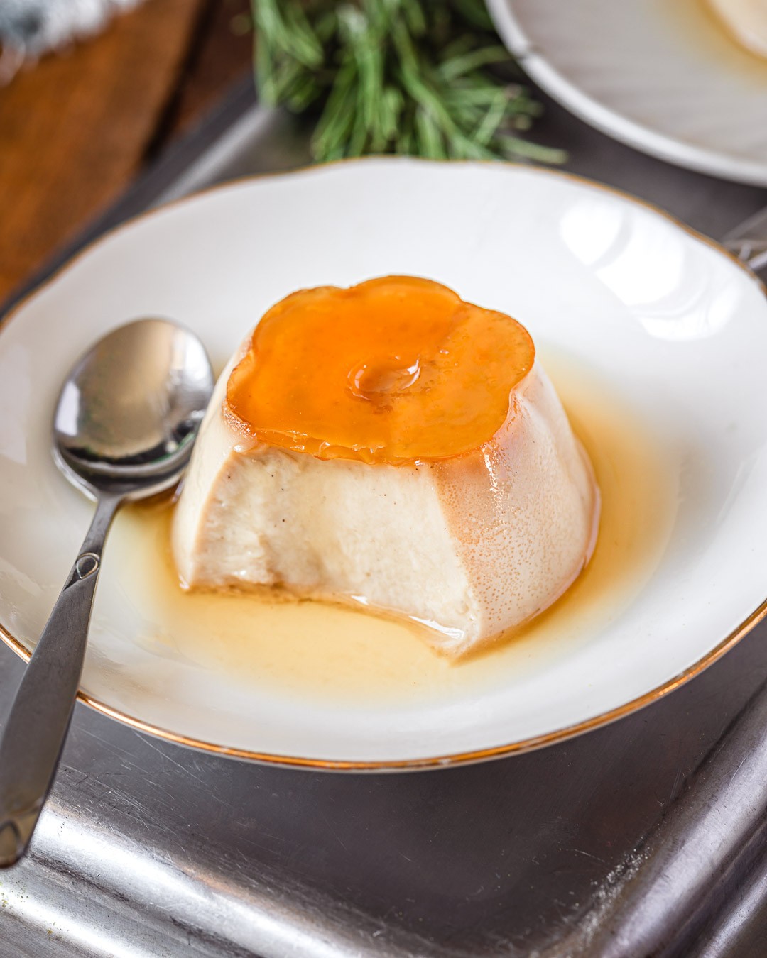 Easy Vegan Crème Caramel