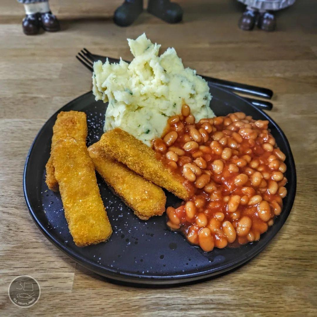 Plant-Based Fish Fingers with Mash and Beans