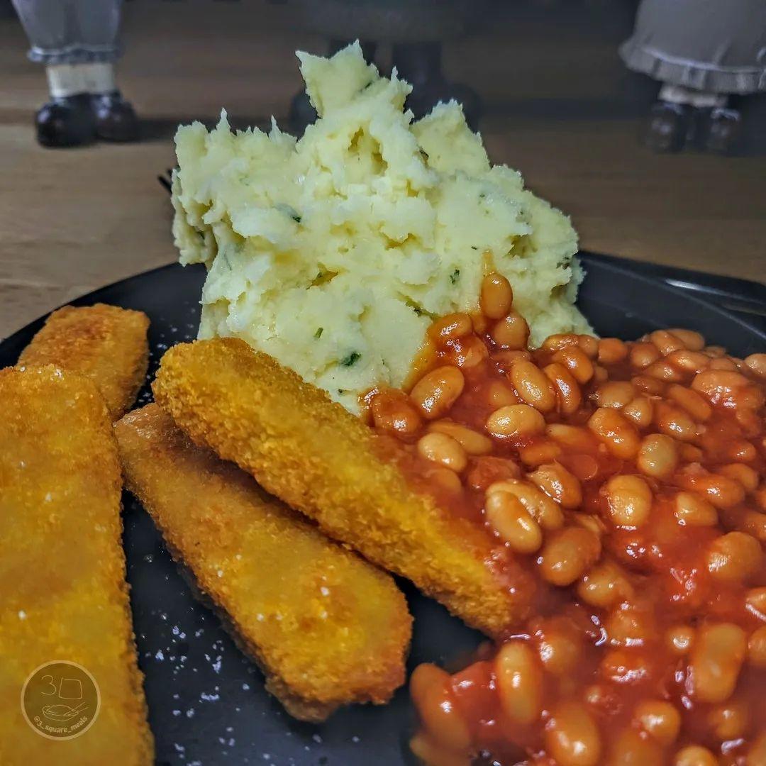 Plant-Based Fish Fingers with Mash and Beans