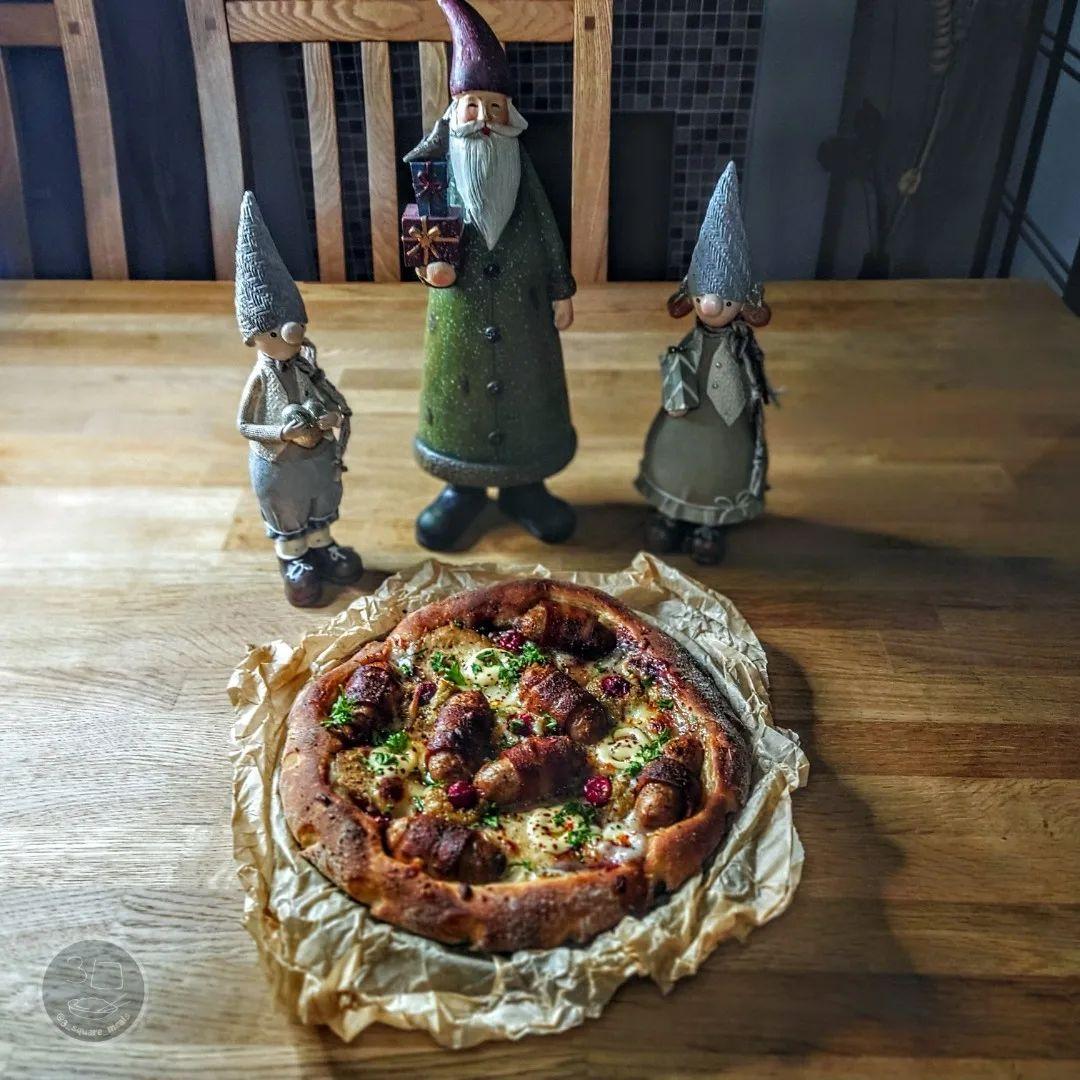 Festive Christmas Pizza