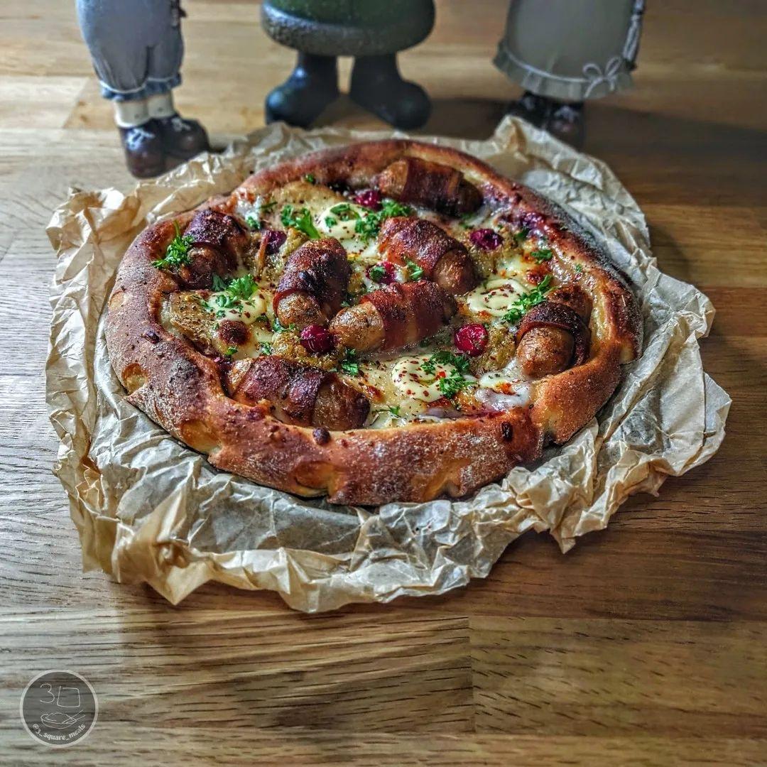 Festive Christmas Pizza