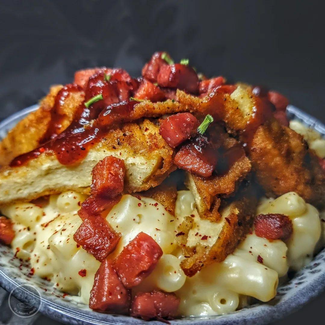 Loaded Mac and Cheese