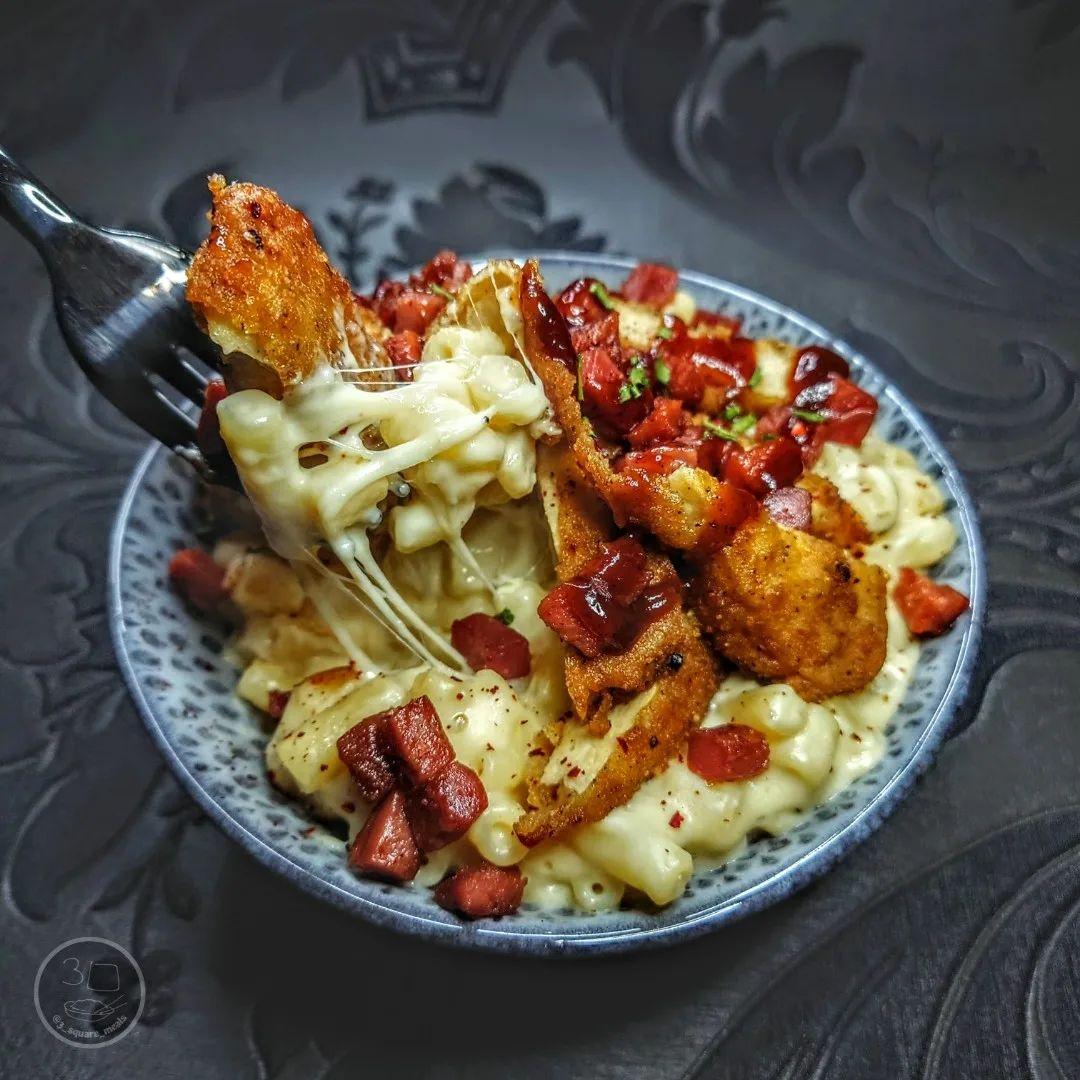 Loaded Mac and Cheese