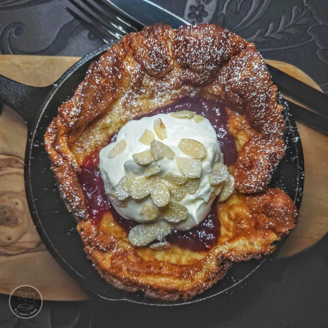 Sweet Dutch Baby Pancake