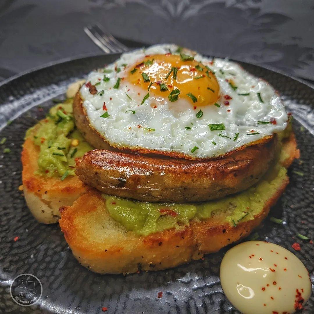 Vegetarian Sausage Whirl Breakfast Toast