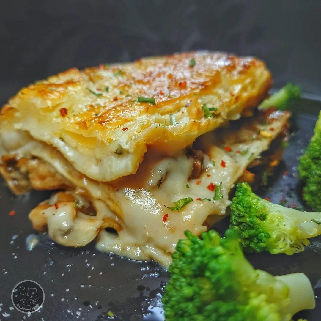 Chicken and Mushroom Pie Lasagne