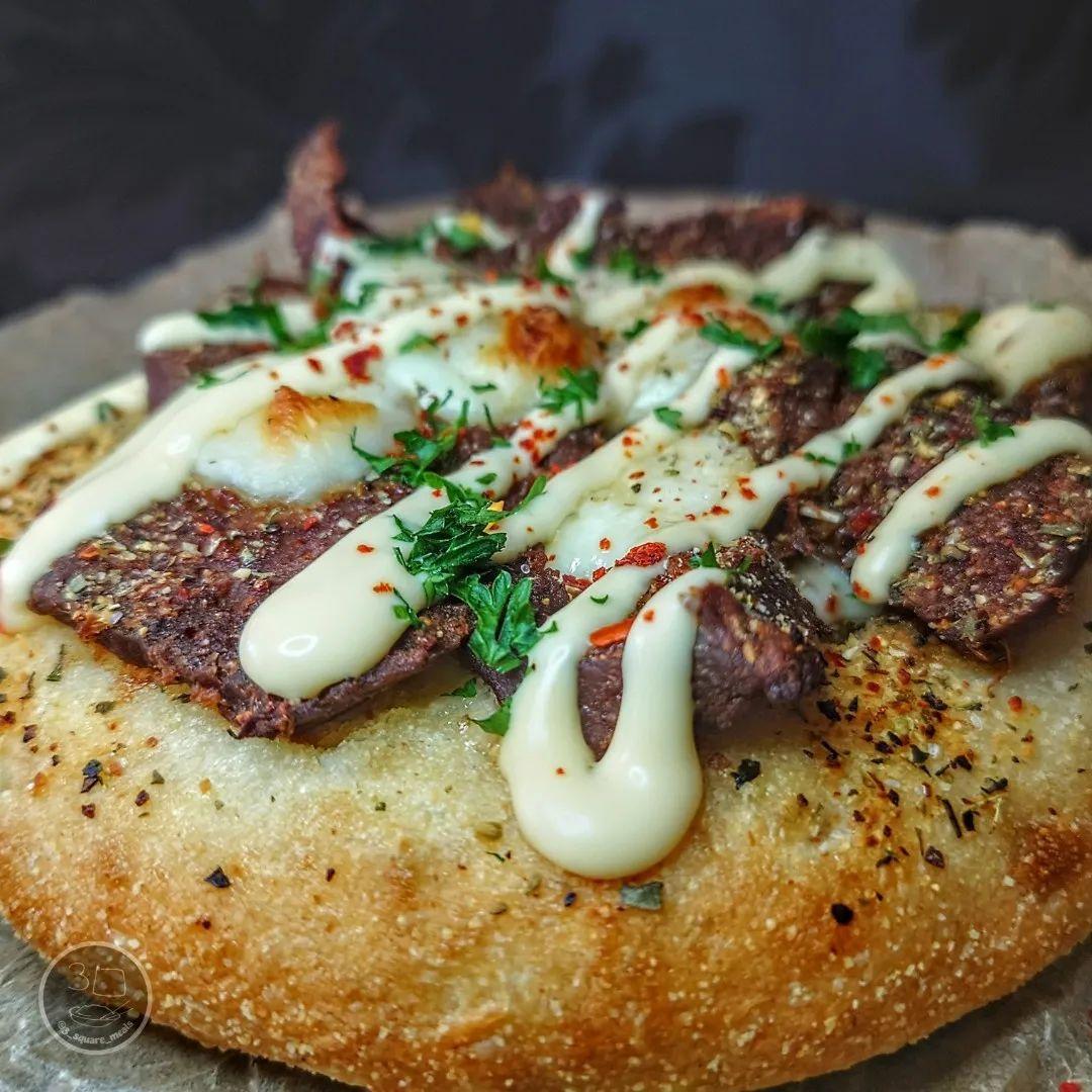 Garlic Cheese Steak Pizza