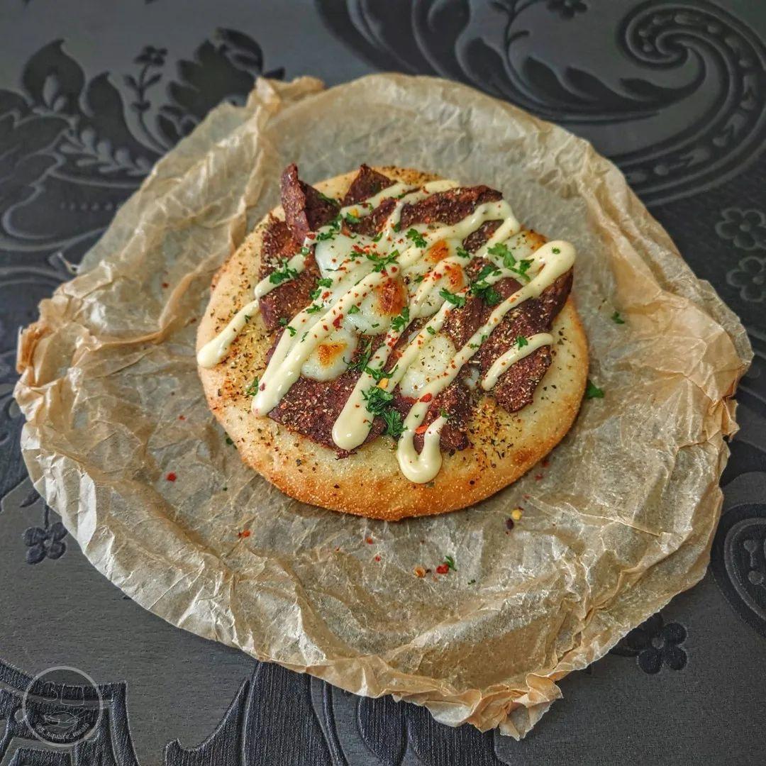 Garlic Cheese Steak Pizza