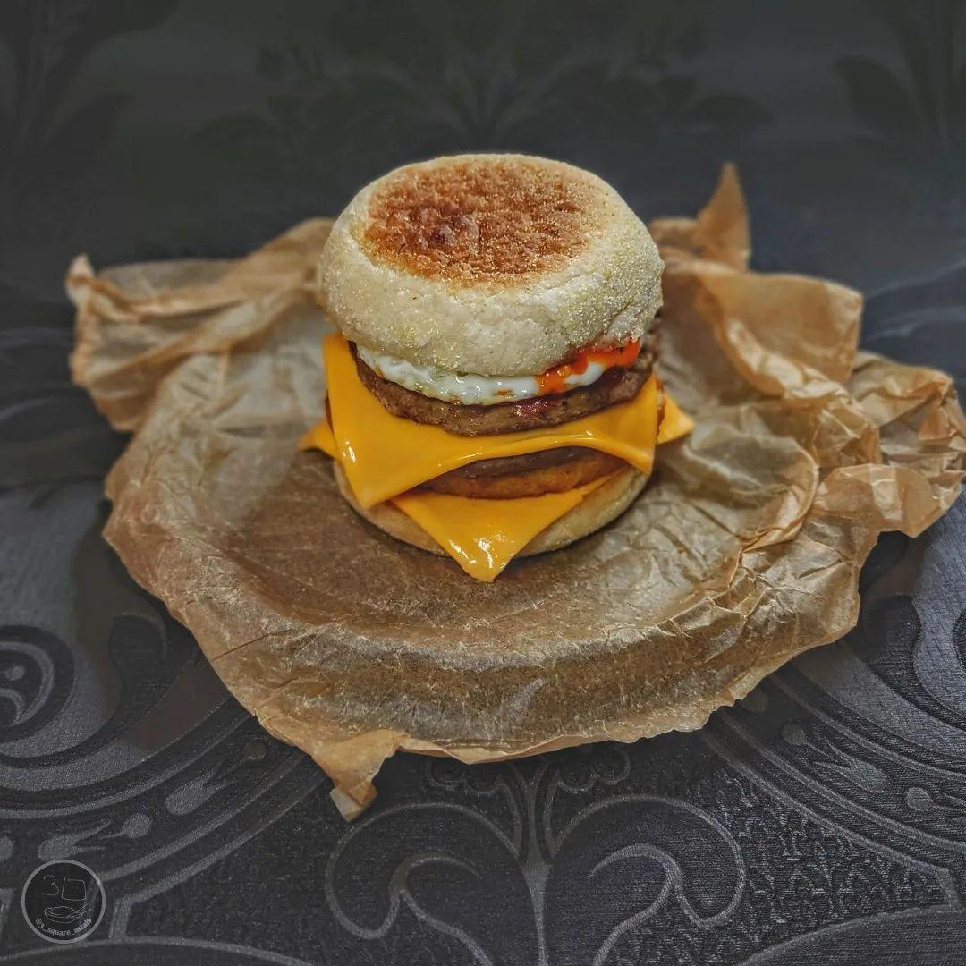 Vegetarian Mcmuffin Breakfast Sandwich