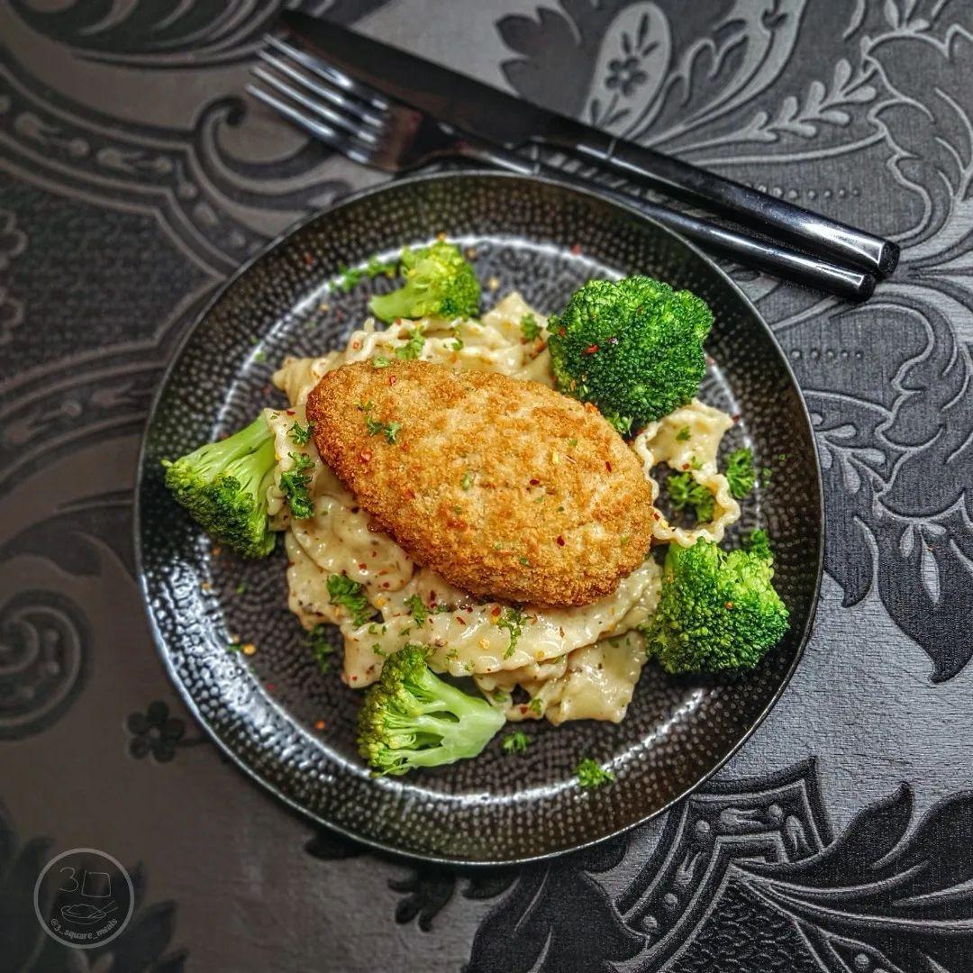 Garlic and Mushroom Pasta with Kiev