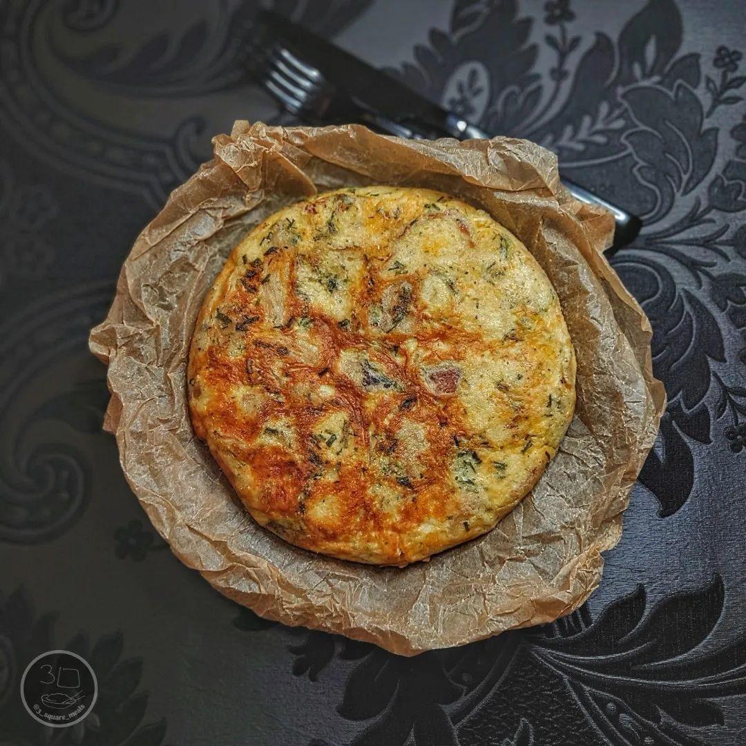 Bread Frittata with Cheese and Chicken