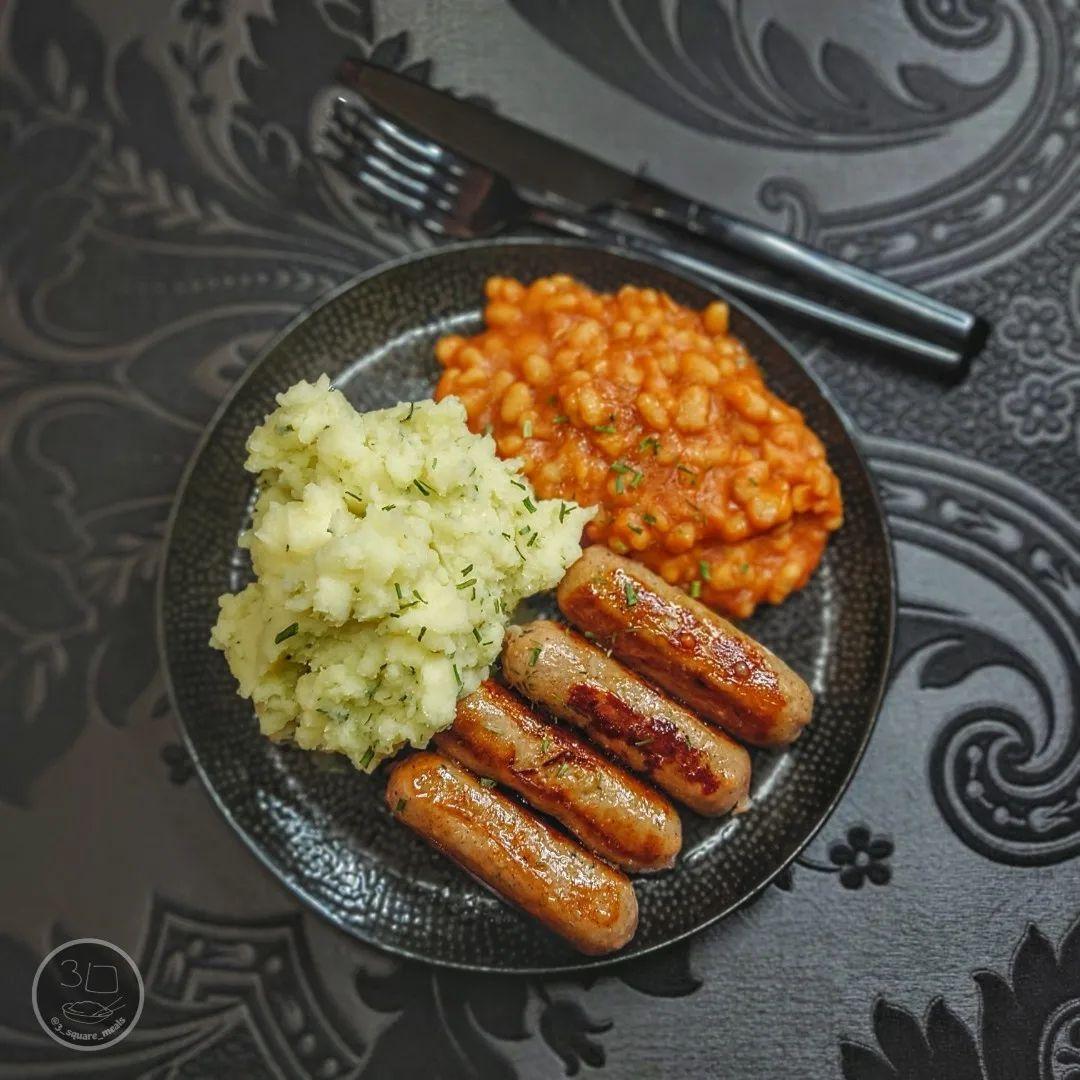 Vegan Sausage and Mash with Beans