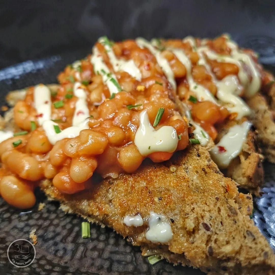 Classic British Beans on Toast