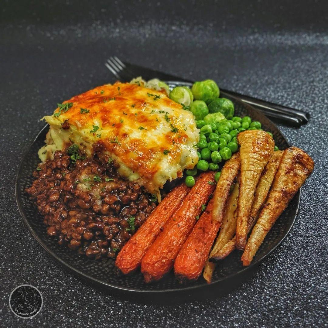 Vegetarian Cottage Pie with Sides