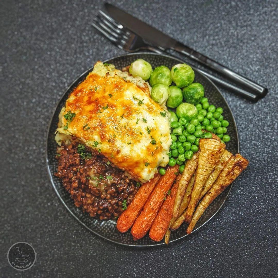Vegetarian Cottage Pie with Sides