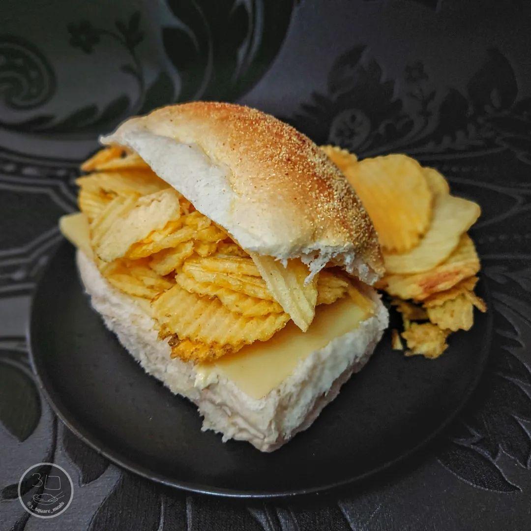 Crisp and Cheese Butty