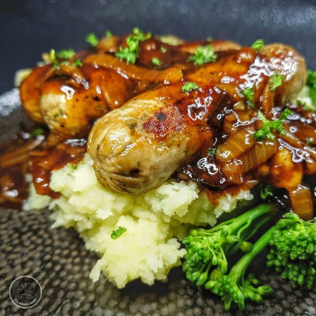 Vegetarian Sausage and Mash with Onion Gravy