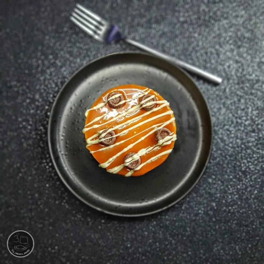 No-Bake Caramel Cheesecake