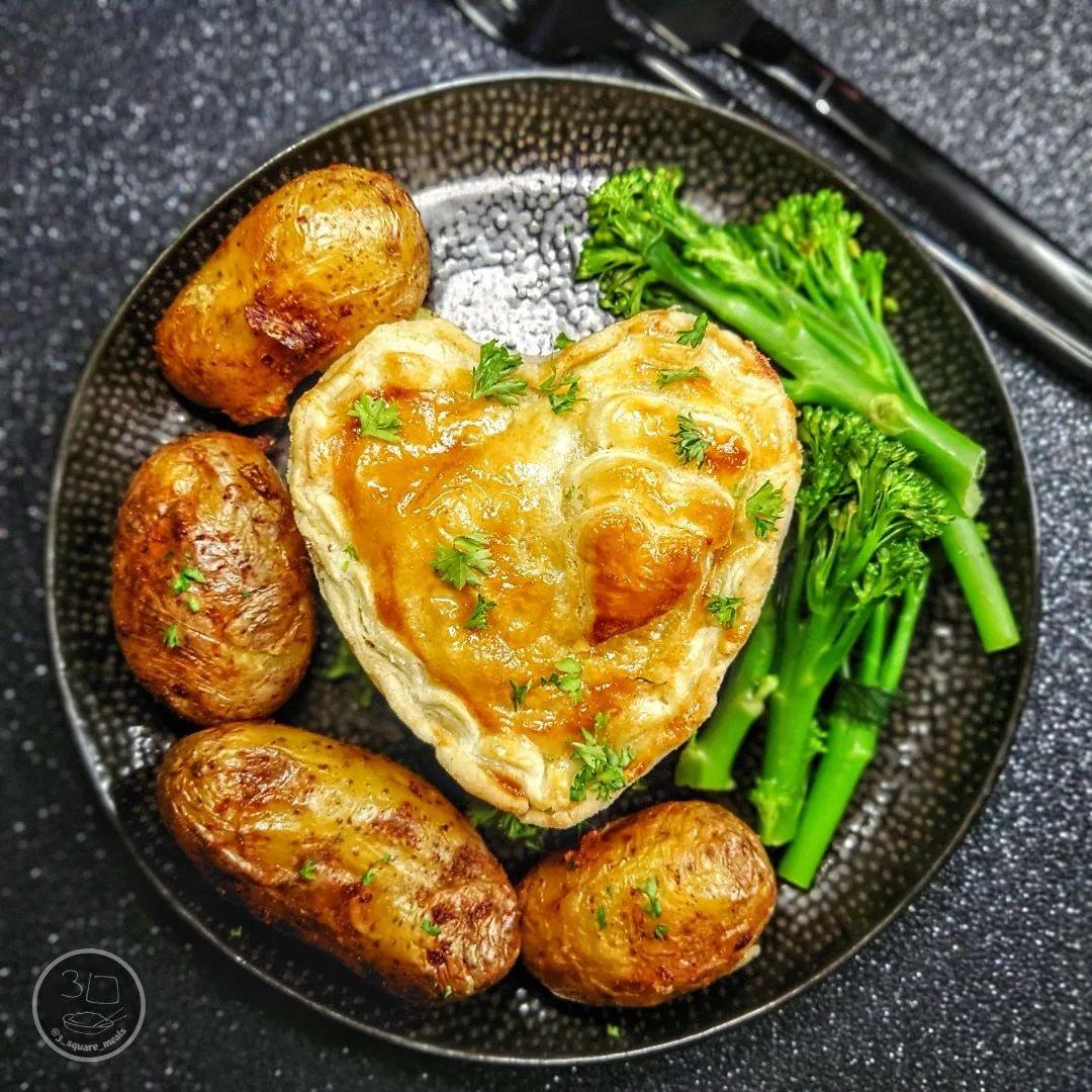 Plant-Based Chicken and Mushroom Pie with Sides