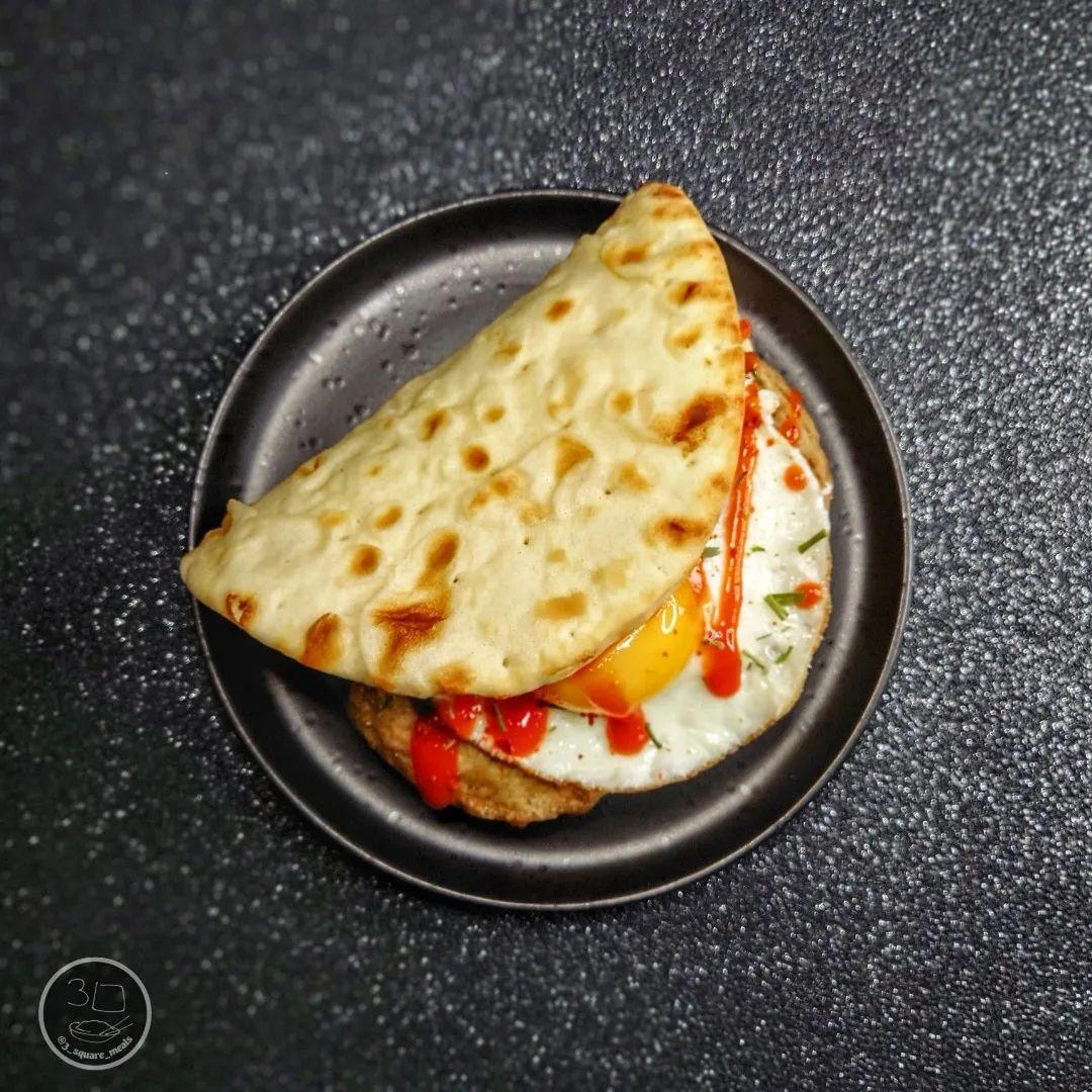 Greek Style Breakfast Flatbread