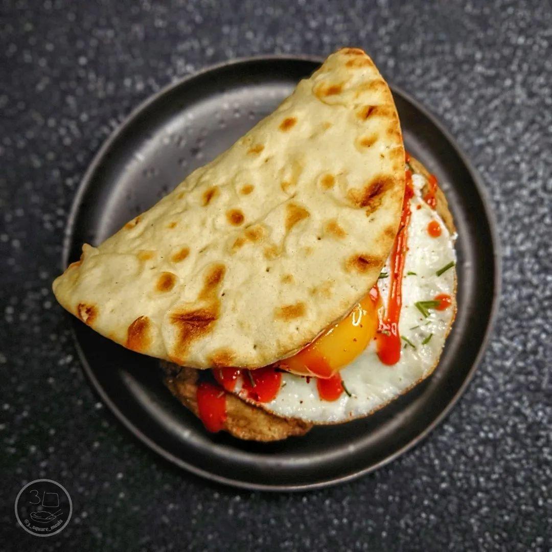Greek Style Breakfast Flatbread
