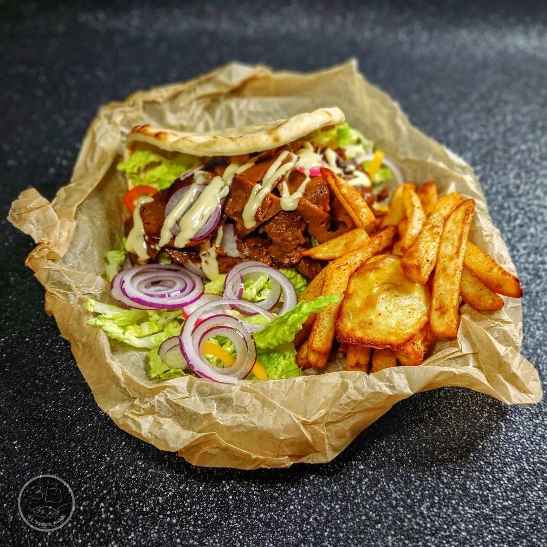 Döner Kebab with Chips and Salad
