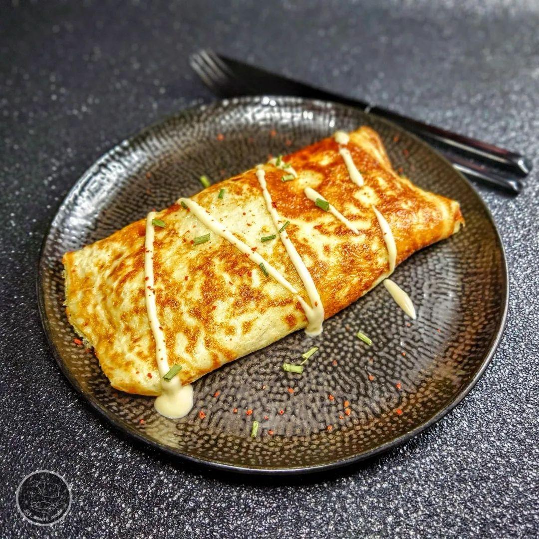 Hash Brown Omelette with Spinach and Cheese
