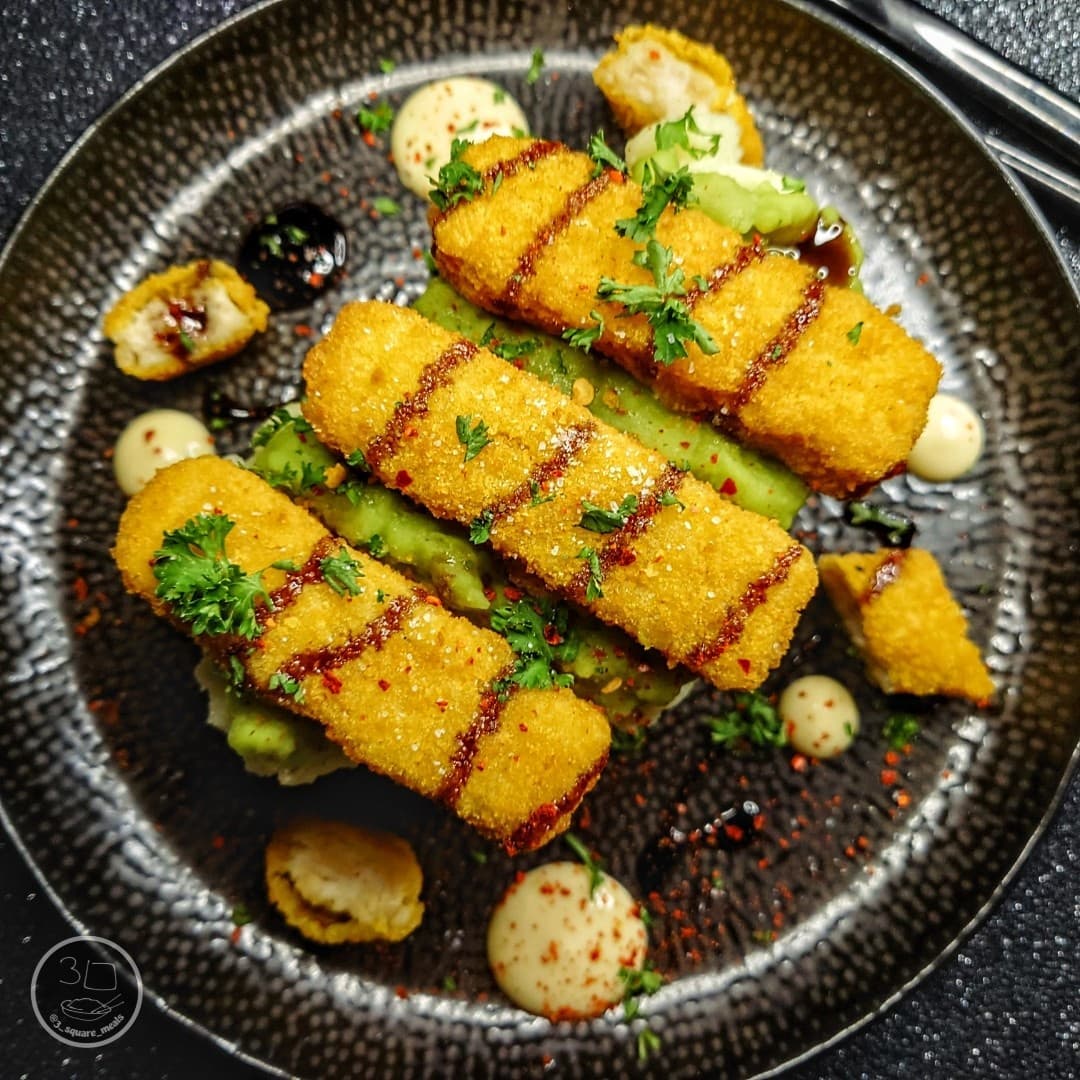 Plant-Based Fishless Fingers with Mash and Peas on Toast