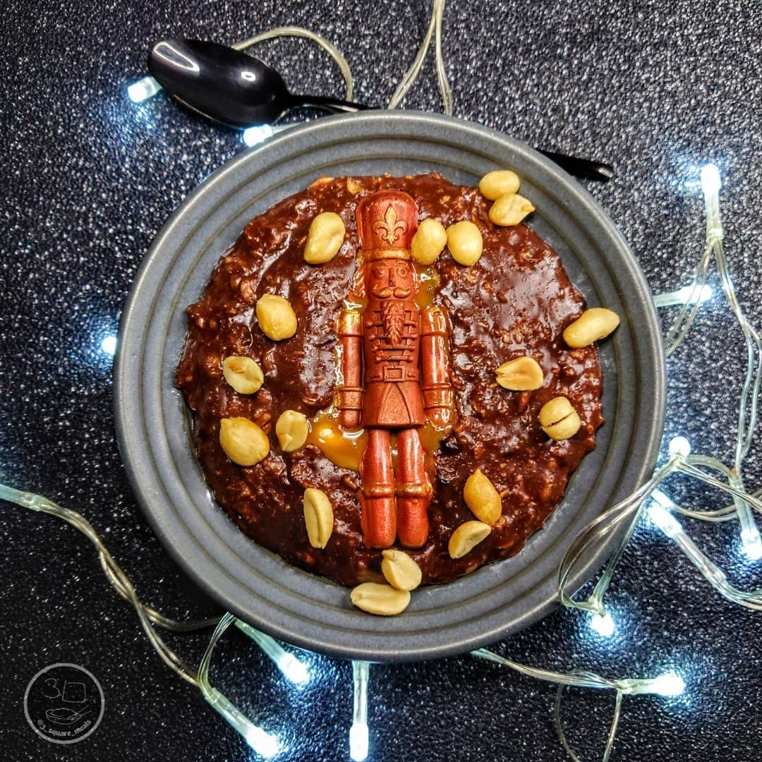 Sweet Nutcracker Porridge with Chocolate