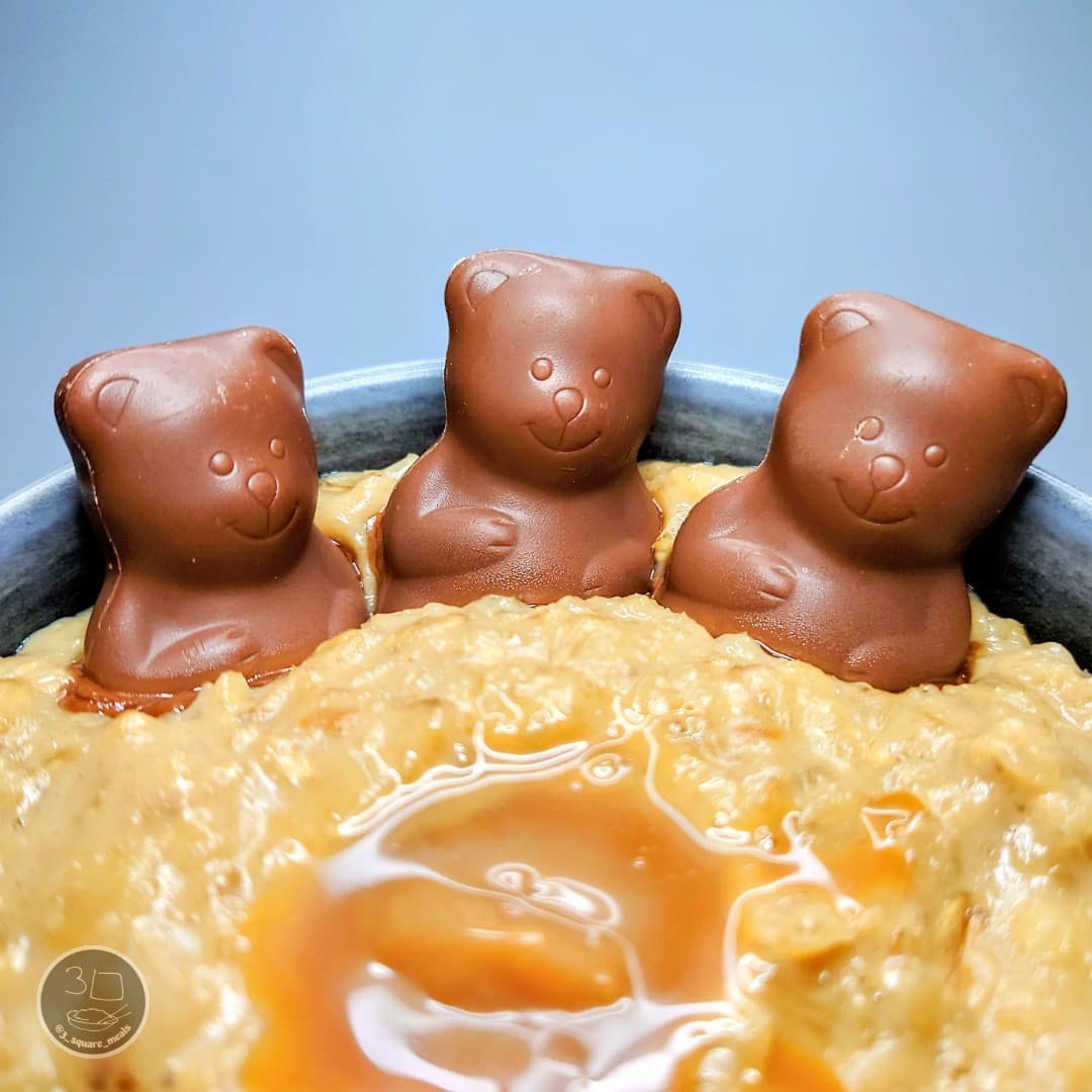 Caramel Porridge with Chocolate Bear Topping
